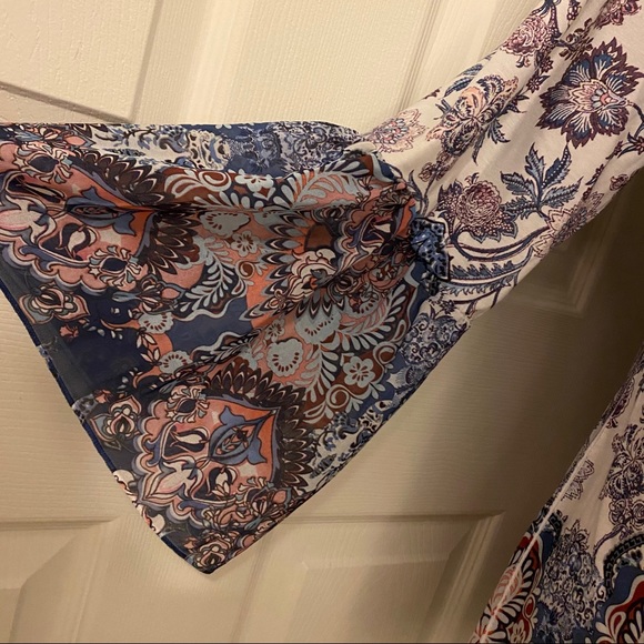 STYLE & CO Floral Print Sheer Flare Sleeve Top - Picture 8 of 13